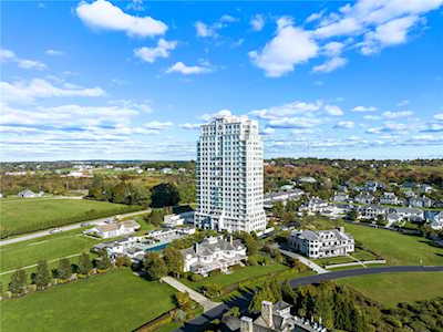 1 Tower Dr #1202 Portsmouth, RI 02871