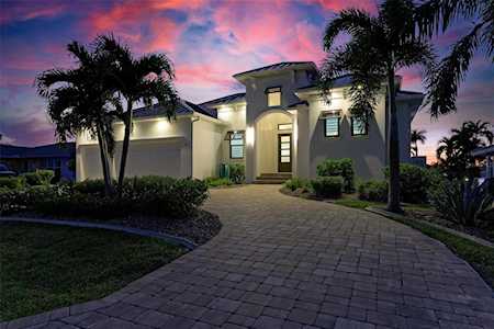 29 Ocean Dr Punta Gorda, FL 33950