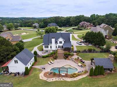 16 Lake Point Drive SE Cartersville, GA 30121