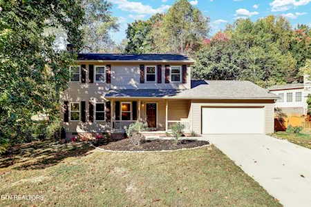 7805 Shadowood Dr Knoxville, TN 37938