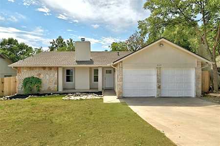2121 Trede DR Austin, TX 78745