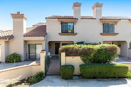 384 Country Club Dr #D Simi Valley, CA 93065