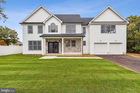 117 Clinton Hightstown, NJ 08520