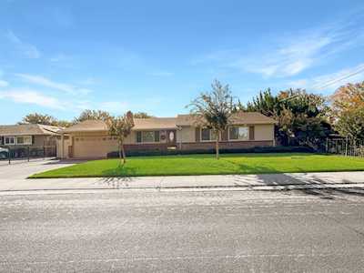 206 Garner Lane Stockton, CA 95207