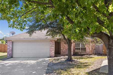 908 Park Row Circle McKinney, TX 75072