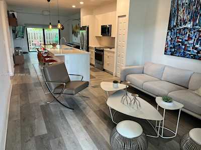 7809 NW 104th Ave #5 Doral, FL 33178