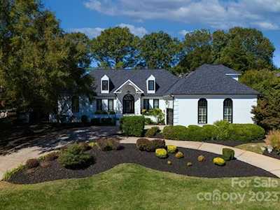 Quail Hollow Homes for Sale Charlotte, NC | Hendrix Properties