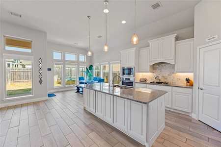 2224 Rabbit Creek DR Georgetown, TX 78626