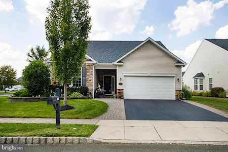 323 Bittlewood Ave Berlin, NJ 08009