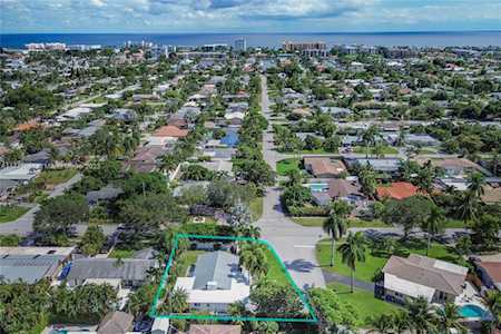 1109 SE 8th Ct Deerfield Beach, FL 33441