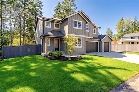 537 SW 366th St #3 Federal Way, WA 98023