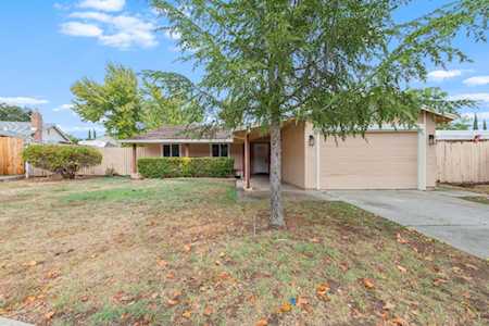 5817 Winnetica Court Sacramento, CA 95842