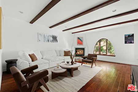 1331 N Sycamore Ave #5 Los Angeles, CA 90028