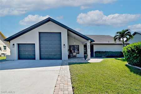 402 SE 30th Terrace Cape Coral, FL 33904