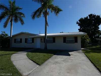 6545 Converse St Fort Myers, FL 33919