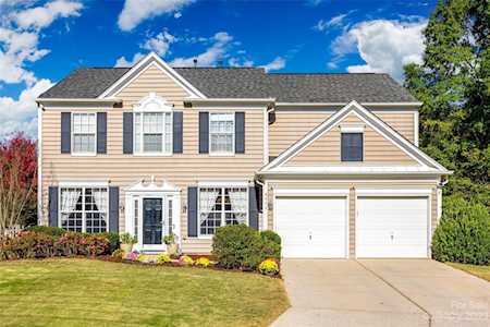8422 Dennington Grove Ln Charlotte, NC 28277