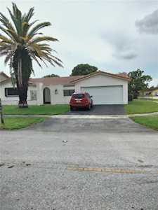 513 NW 102nd Way Plantation, FL 33324