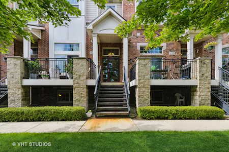 1539 Lakeridge Ct Mundelein, IL 60060
