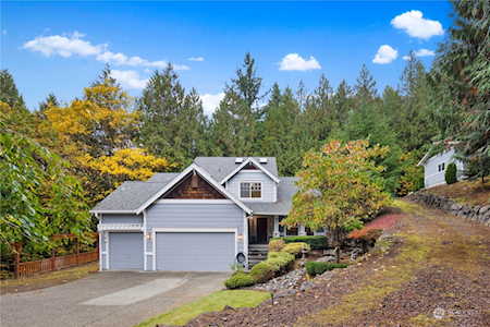 28518 NE 63rd Way Carnation, WA 98014