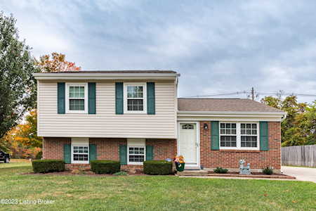 5808 Janet Lee Dr Louisville, KY 40291