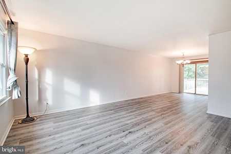 904 Cropwell Rd Cherry Hill, NJ 08003