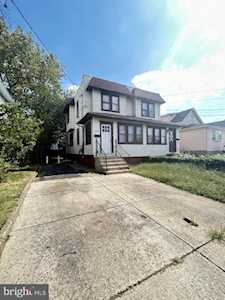 6208 Mansion Blvd Pennsauken, NJ 08109