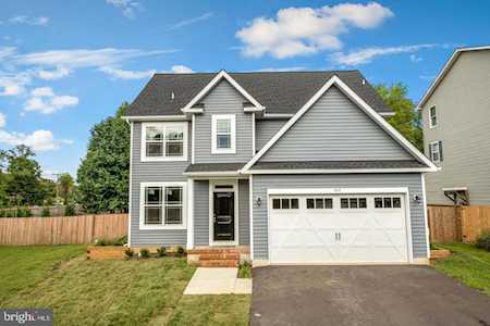 802 Selby Blvd Edgewater, MD 21037