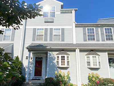 6616 N Queen Frances Ln Peoria, IL 61615