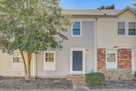 108 Greenland Ct Clarksville, TN 37042
