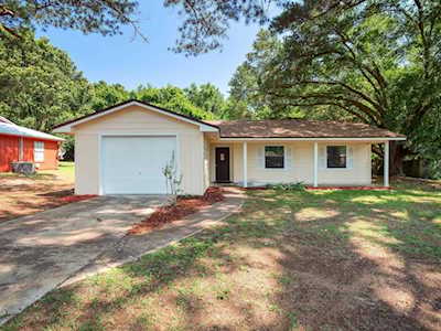 2168 Portsmouth Circle Tallahassee, FL 32311