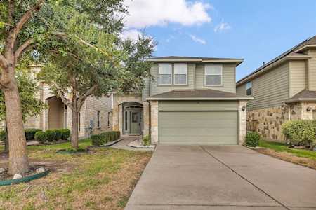 2008 Nestlewood DR Austin, TX 78754