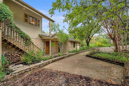 114 S Laurelwood DR Austin, TX 78733