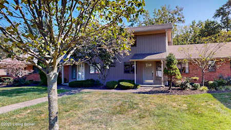 5607 Harrods Cove Prospect, KY 40059