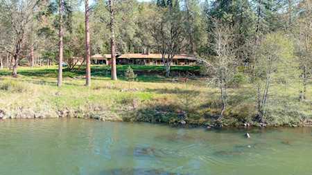 1777 Upper River Rd Gold Hill, OR 97525