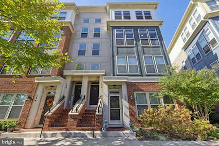 152 Copley Circle #24 B Gaithersburg, MD 20878