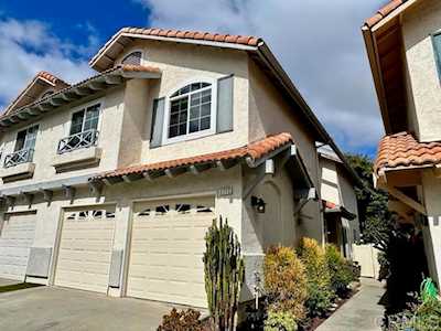 1712 Promenade Circle Vista, CA 92083