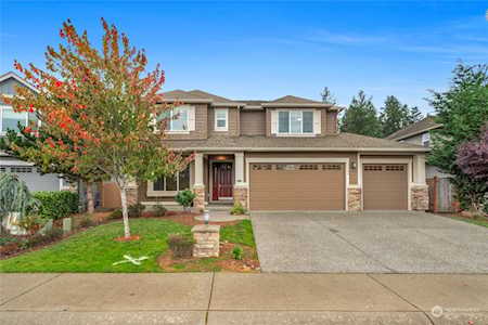 1724 211th Ave SE Sammamish, WA 98075