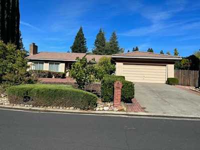 107 Coffee Berry Court Folsom, CA 95630
