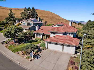 11268 Champagne Ct Dublin, CA 94568