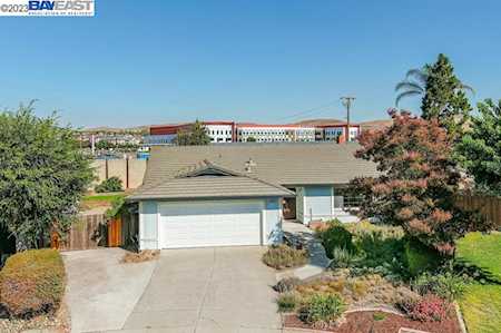 3559 Stacey Ct Pleasanton, CA 94588