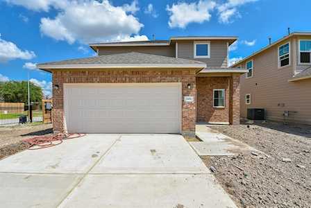 2822 Pine Estate Ln Houston, TX 77014