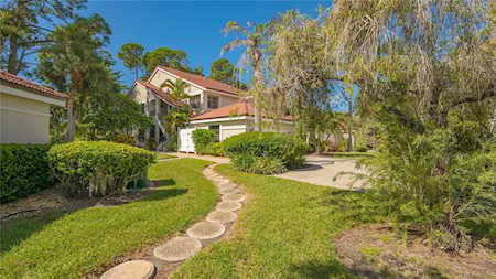7610 Fairway Woods Dr #205 Sarasota, FL 34238