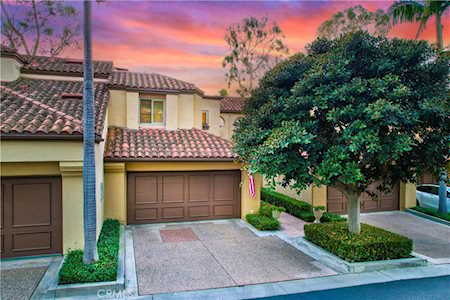 103 Bay Hill Dr Newport Beach, CA 92660