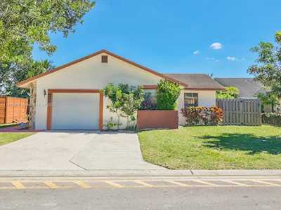 5580 SW 97th Ter Cooper City, FL 33328