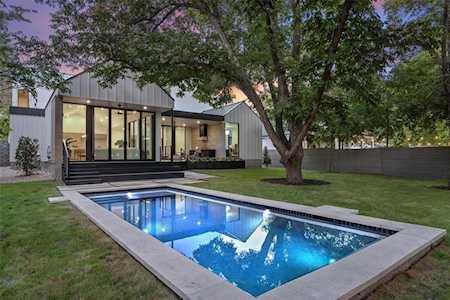 5608 Woodview Ave Austin, TX 78756