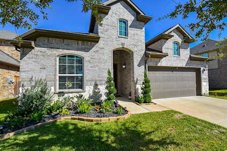 8814 Arch Rock Dr Cypress, TX 77433