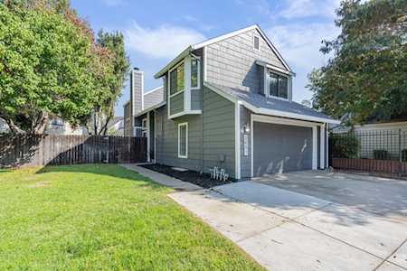 2451 Seamist Drive Sacramento, CA 95833