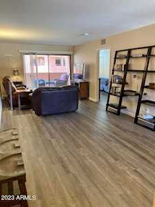 12212 N Paradise Village Parkway #212 Phoenix, AZ 85032