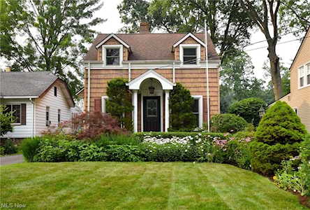 24403 Electric Dr Bay Village, OH 44140