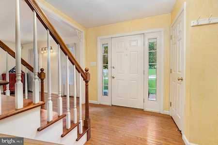 928 Castle Pond Dr York, PA 17402